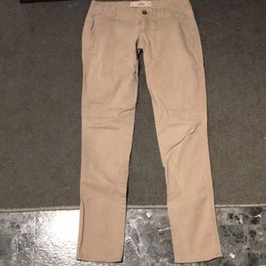 Women’s Khaki Skinny Jeans